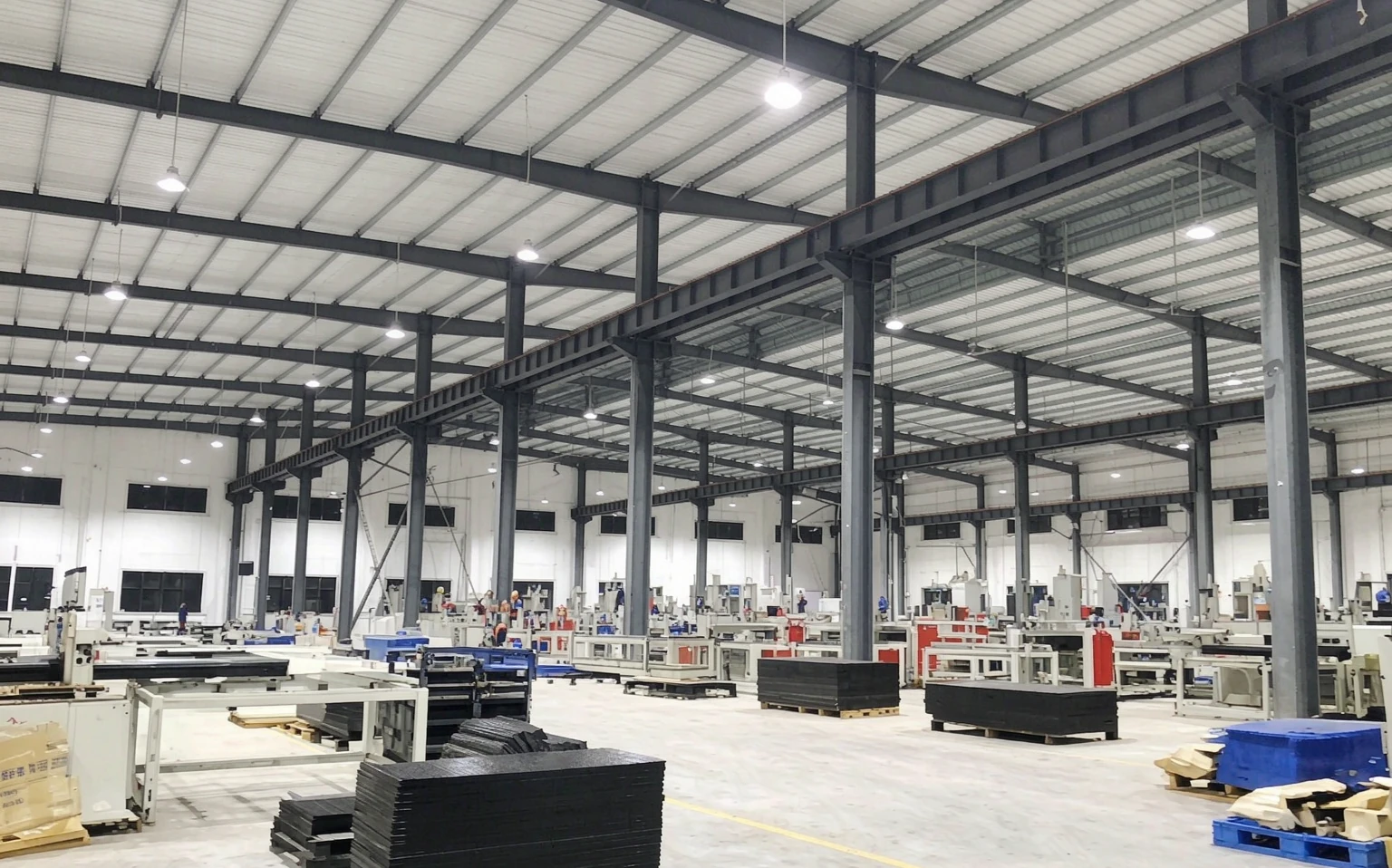 Customer factory tour at Polynectra